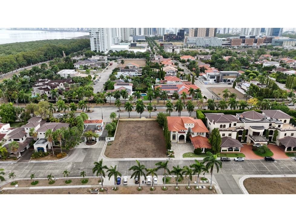 Se Vende Terreno Residencial en Costa del Este — foto 1