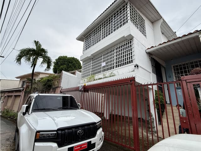 Se Alquila Casa en Villa de La Fuentes II, El Dorado