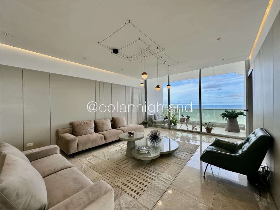 Venta / Alquiler Penthouse en PH Costanera, Ave Balboa — foto 1