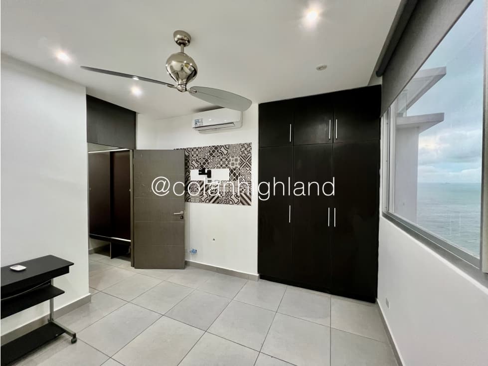 Venta o Alquiler Apto en PH Element, Avenida Balboa — foto 3