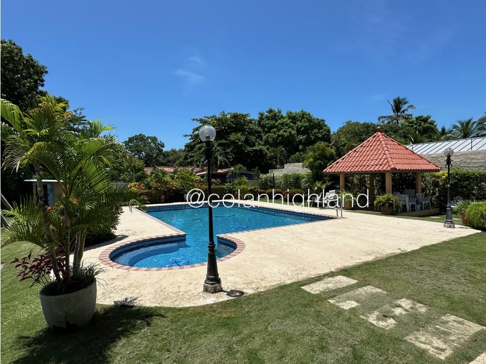 Se Vende Casa con Piscina en Coronado — foto 1