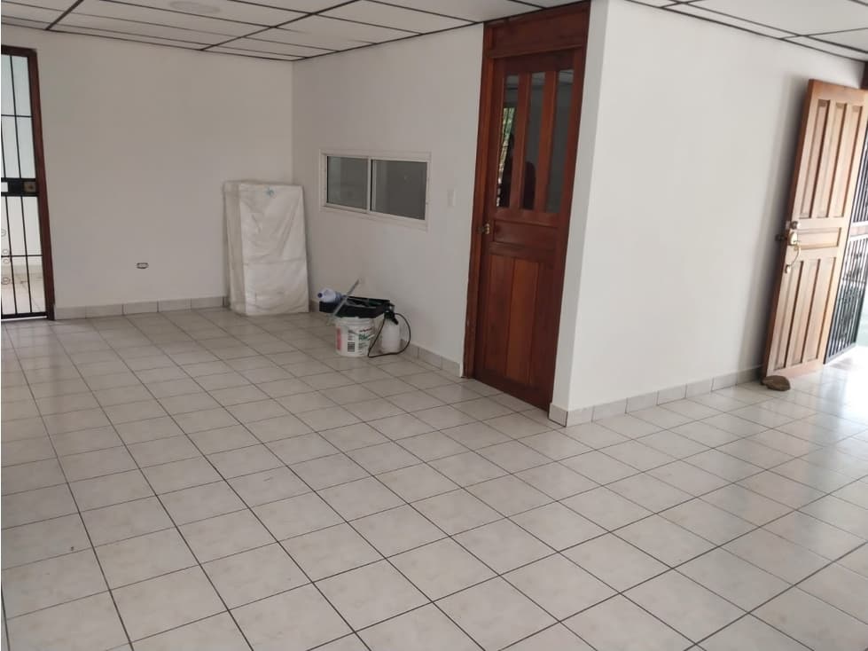 Se Alquila Casa en Arraijan, PH Arboledas de Caceres — foto 4