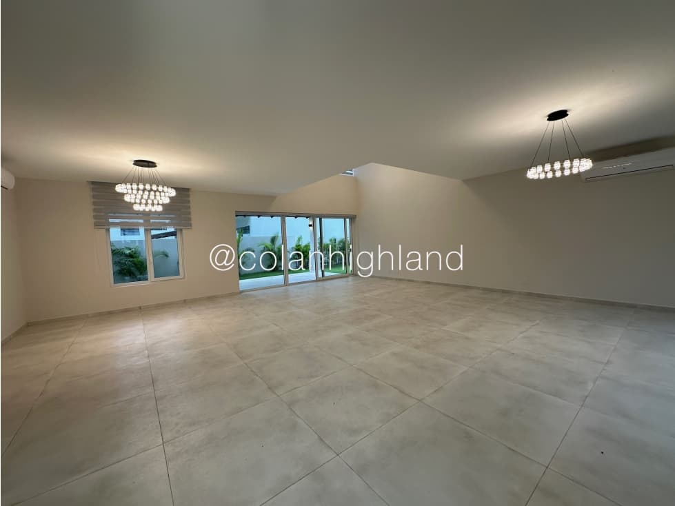 Venta Casa Unifamiliar en The Wood, Santa Maria — foto 5