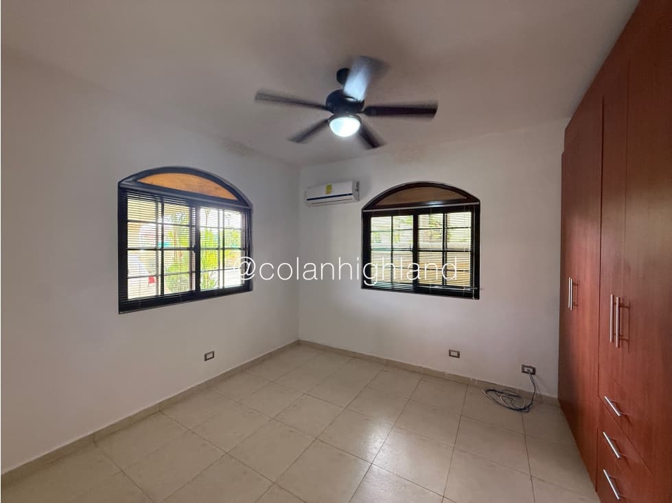 Venta o Alquiler Casa en El Doral, Costa Sur — foto 2