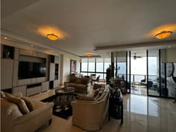 Se Vende Apartamento en Panama Bay Costa del Este