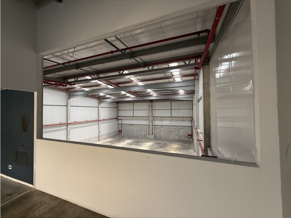 Venta ó Alquiler Bodega en Zona Uno, Don Bosco — foto 6
