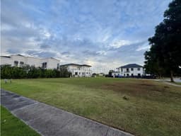 Se Vende Lote de 754.53 m2 en Peninsula, Santa Maria