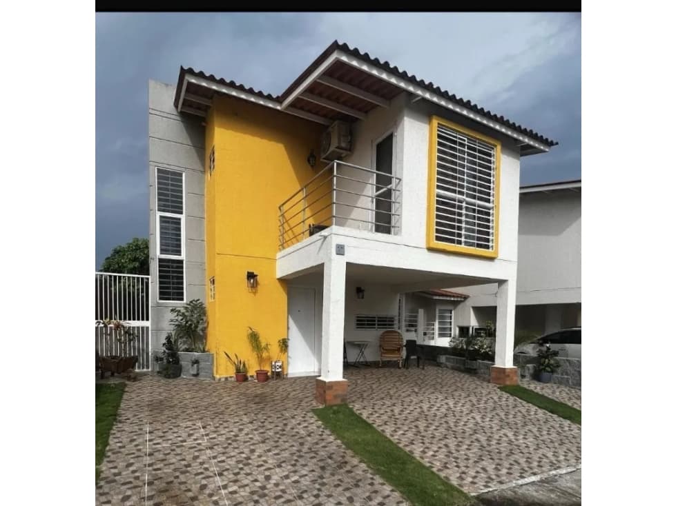 ALQUILO CASA SANTILLANA EN JUAN DEMOSTENES — foto 1