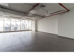 Torre Bicsa, Oficina en Alquiler en Av. Balboa (DD553)