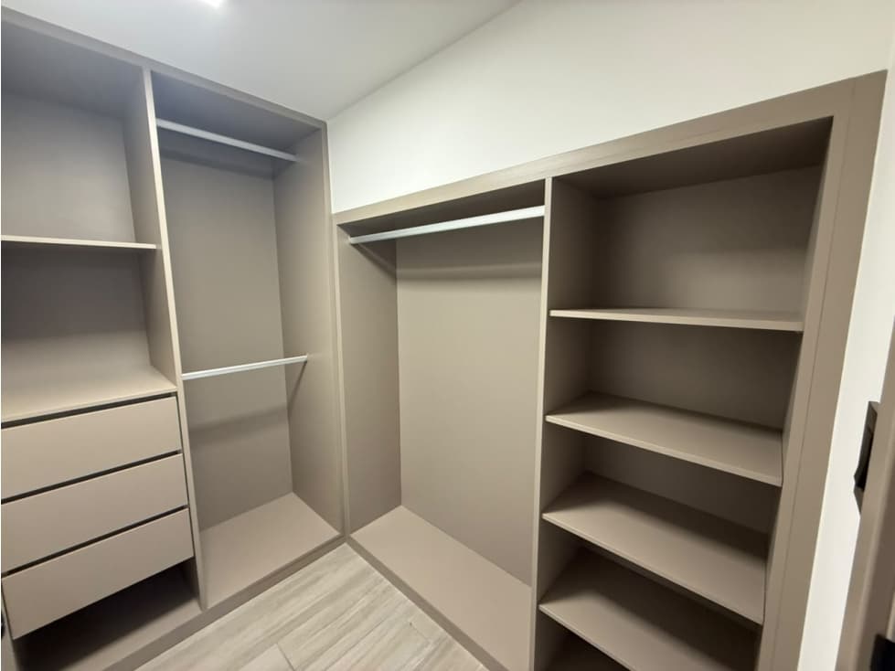 Dovle Cincuentenario, Apartamento Amoblado en Coco del Mar (DD582) — foto 5