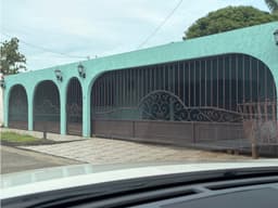 Venta de Casa en Chanis