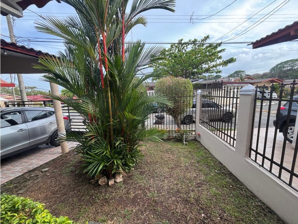VENTA DE CASA EN BRISAS DEL GOLF — foto 4