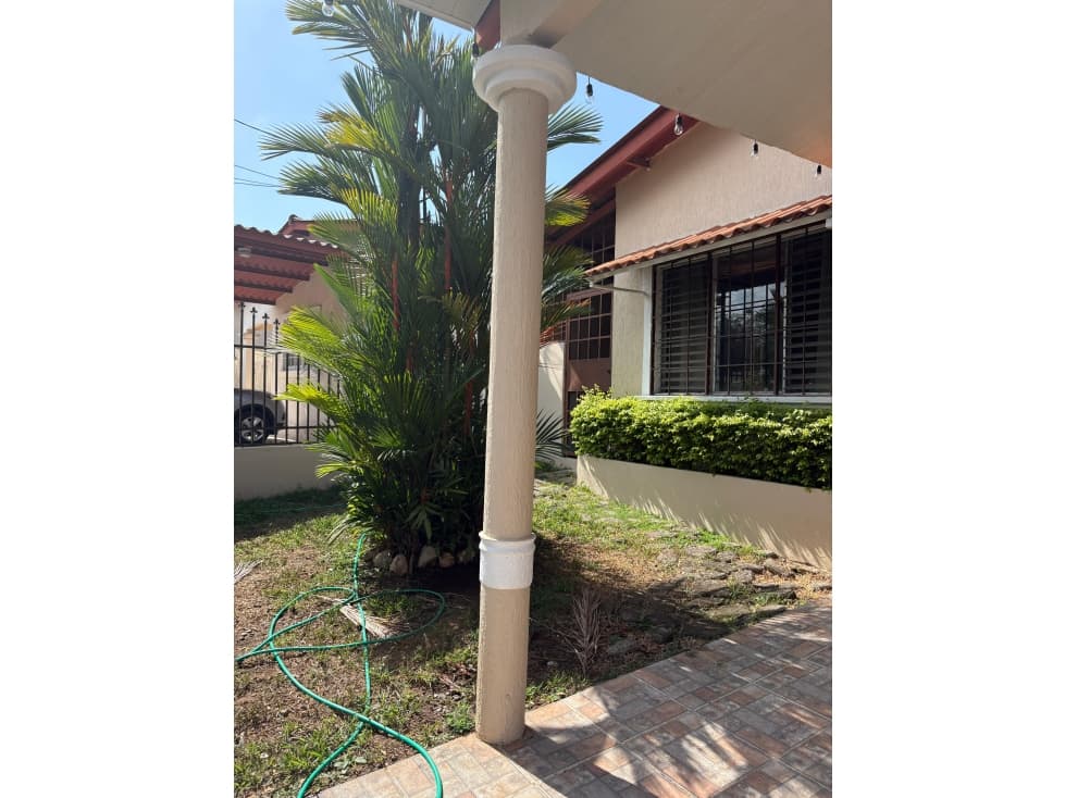 VENTA DE CASA EN BRISAS DEL GOLF — foto 2