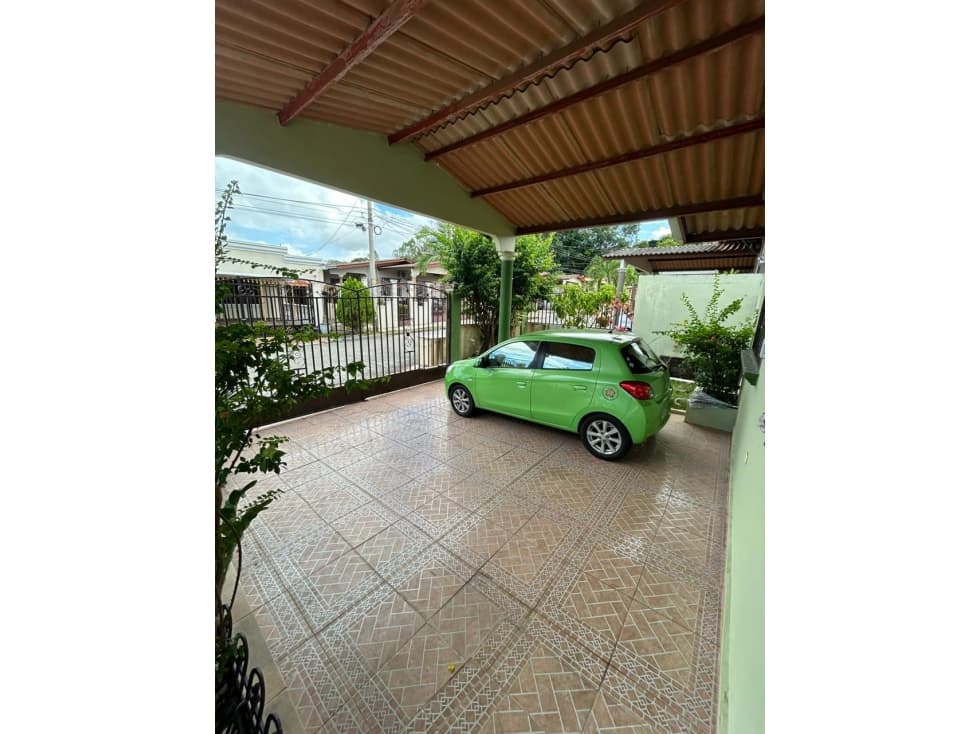 Venta de Casa en Brisas del Golf — foto 1