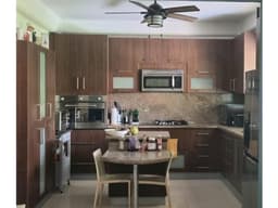 Vende Casa Dúplex Remodelada en Albrook MF1692