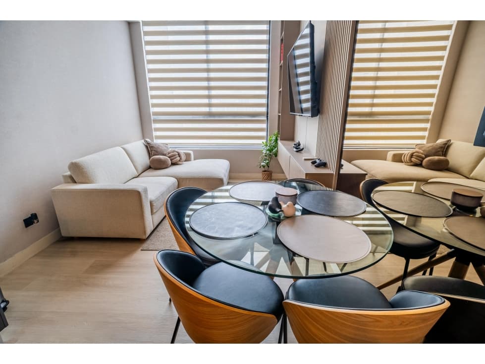 Vende Apartamento Amoblado en PH Quatrium MFR1715 — foto 5