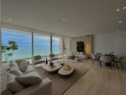 Melissa Foster Luxury Vende Apartamento en The Towers MF1477