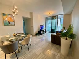 Vende Apartamento Amueblado en Casa Armani MF1696