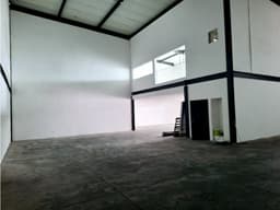 Venta de Ofibodega de 500 mts en Parque Industrial Las Américas