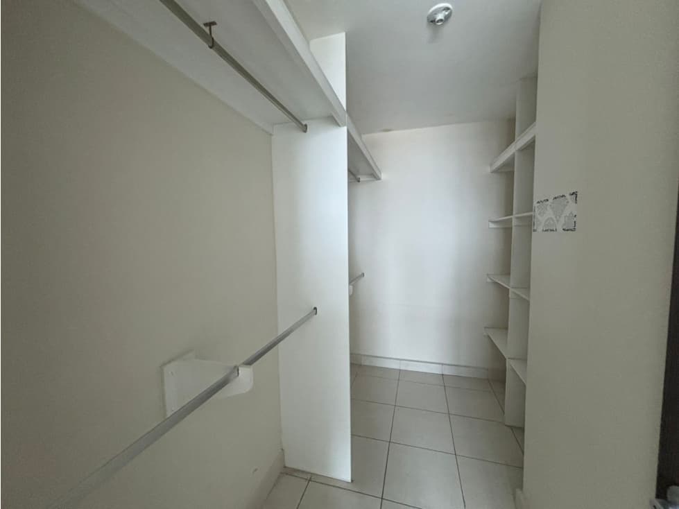 VENTA APARTAMENTO EN EL CANGREJO PH MIRO — foto 4