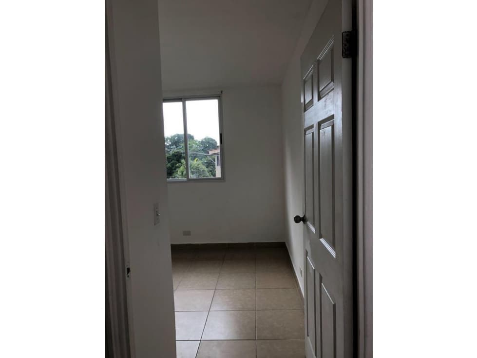 VENTA APARTAMENTO EN LAS CUMBRES PH TERRAZAS DEL BOSQUE — foto 6