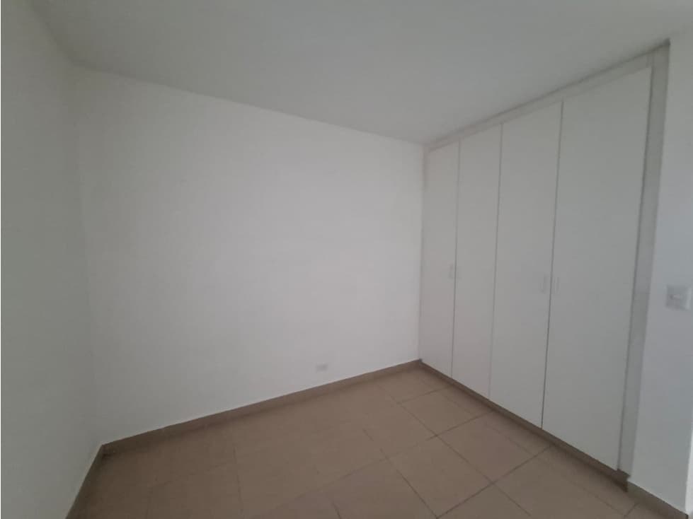 VENTA DE APARTAMENTO EN PH MYSTIC HILL — foto 2