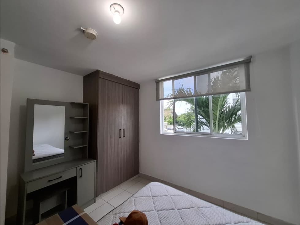 VENTA DE APARTAMENTO AMOBLADO EN LAS ACACIAS TORRES DE CANTABRIA — foto 5