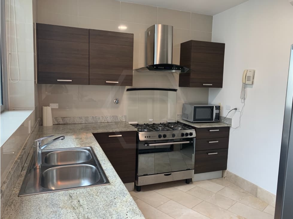 VENTA DE APARTAMENTO AMOBLADO PH GRAND TOWER — foto 5