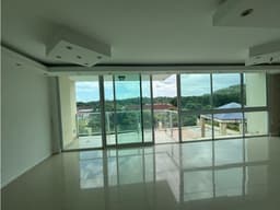 VENTA DE APARTAMENTO EN ALBROOK PH PINE HILL