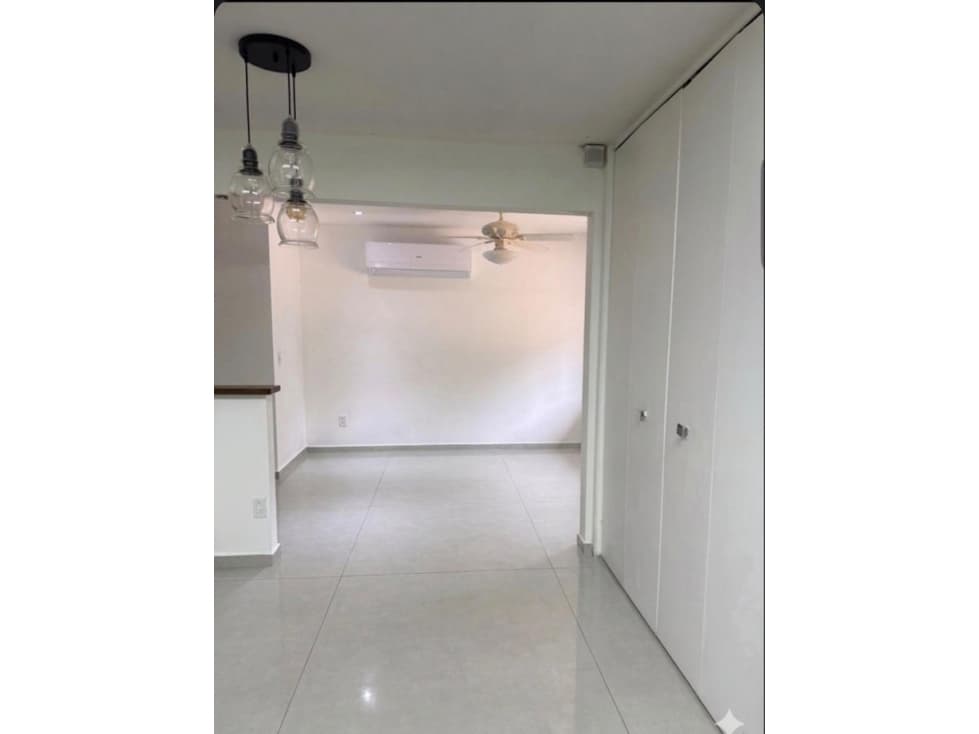 ALQUILER DE CASA EN CLAYTON — foto 3