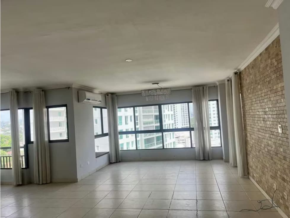VENTA DE APARTAMENTO EN COCO DEL MAR PH LONG BEACH — foto 1