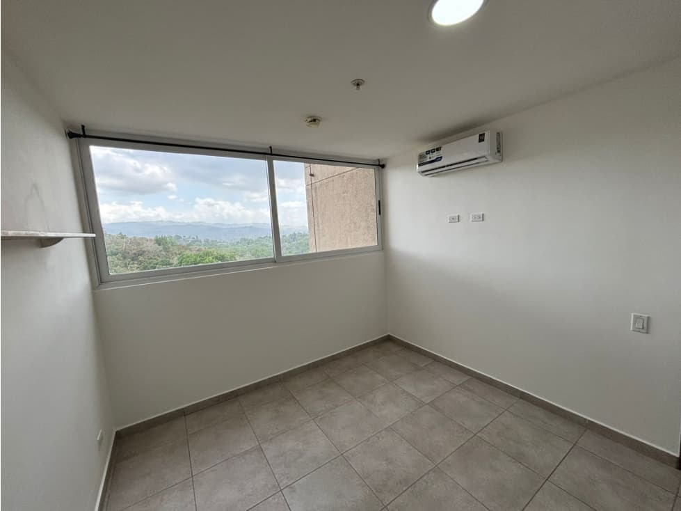 VENTA APARTAMENTO EN BRISAS DEL GOLF PH HACIENDA GOLF — foto 6