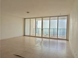 VENTA APARTAMENTO VISTA AL MAR AVENIDA BALBOA WATERS GANGA