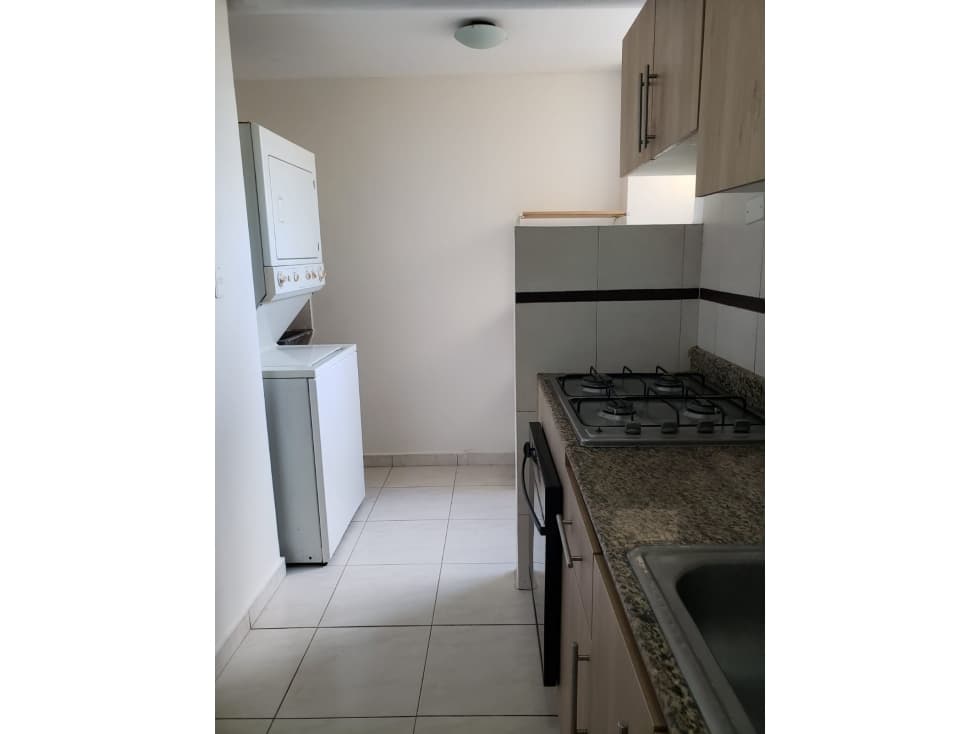 ALQUILER APARTAMENTO AMOBLADO EN CONDADO DEL REY MB — foto 5