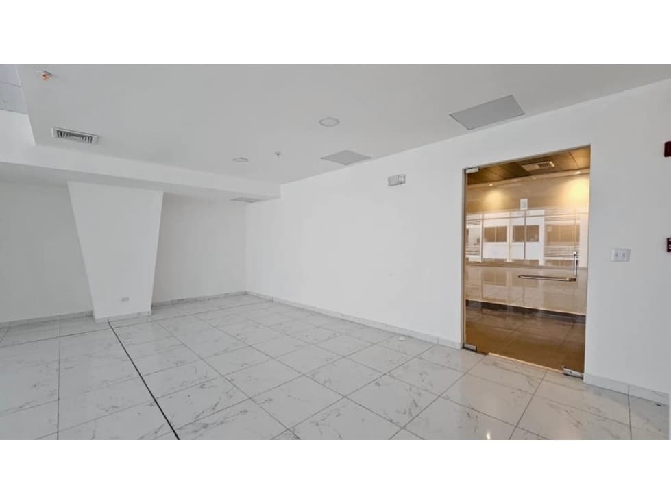 Venta Oficina Terminada de 129m2 en Sortis, Calle 56 Obarrio PT — foto 3