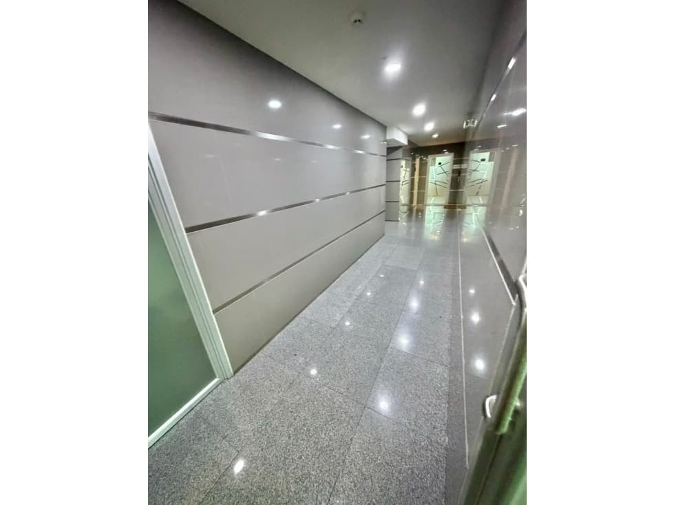 ALQUILER OFICINA AMOBLADA 56M2 EN SAN FRANCISCO — foto 6