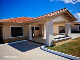 Casa Nueva de Montana en Comunidad Cerrada Boquete, Panama