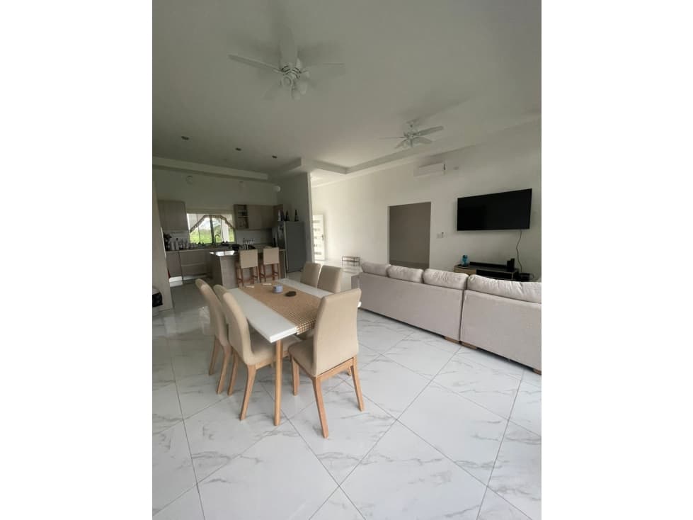 Casa en Venta - Los Mandarinos, Villa Olga — foto 1