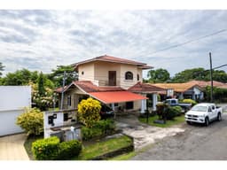 Casa Venta en Villa Venice