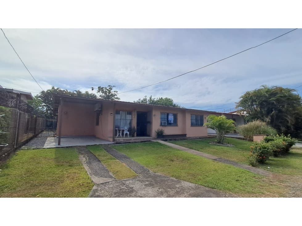 Casa Amoblada en Alquiler en Villa Mercedes — foto 1