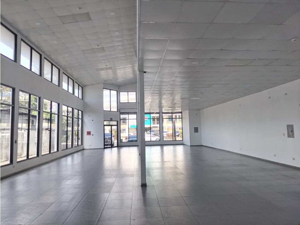 Local Comercial de 404.70 m2 Frente Municipio David — foto 4