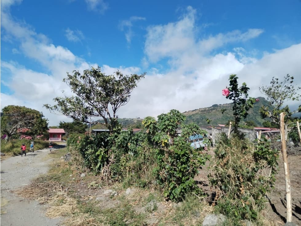 Lote de 1942.84 M2 Paso Ancho Volcán — foto 3
