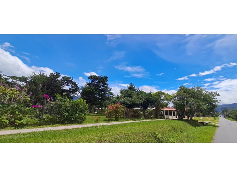LOTE DE 1000 M2 EN NUEVA CALIFORNIA VOLCAN — foto 3