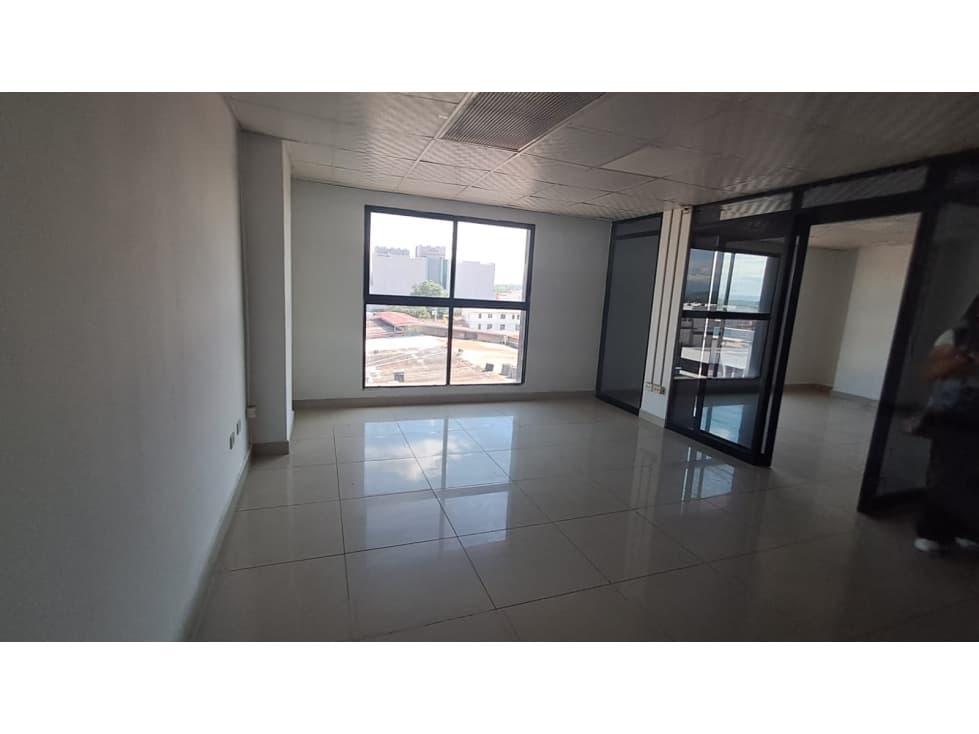 Oficinas Premium en Torre Canal Bank — foto 4