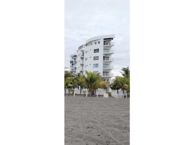 Apartamento en Venta Edificio Las Olas Tower Front