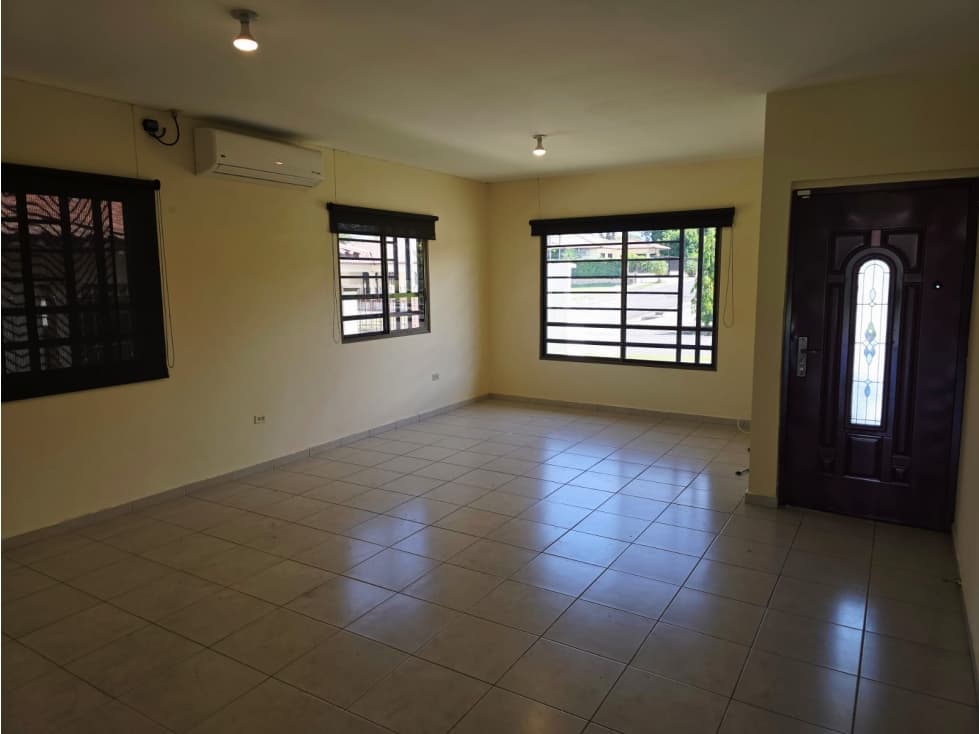 CASA EN DORAL VILLAS LOS ALGARROBOS — foto 3