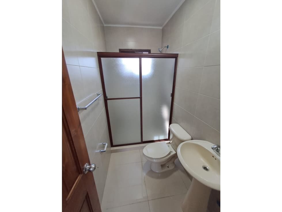 APARTAMENTOS EDIFICIO MALOFI ENTRADA DE VILLA OLGA DAVID — foto 6