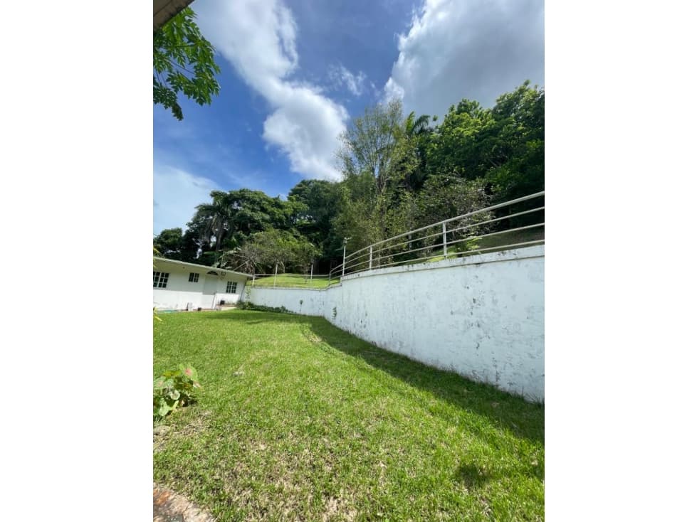 ALQUILER DE CASA EN CLAYTON — foto 5