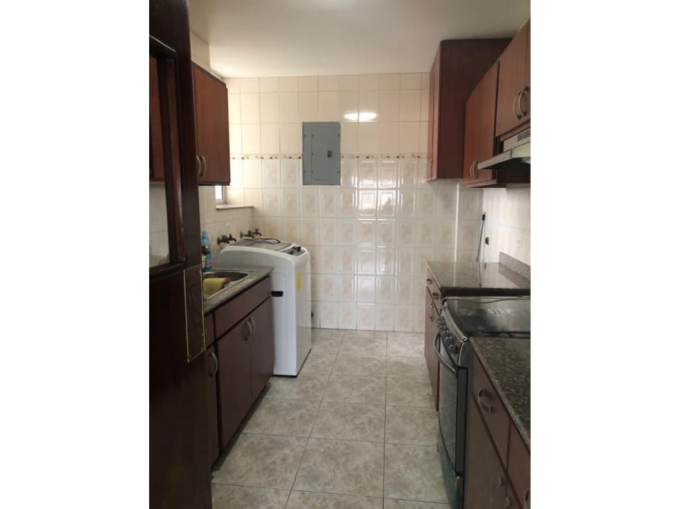 APARTAMENTO EN CARRASQUILLA — foto 3