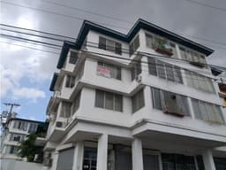 APARTAMENTO EN CARRASQUILLA